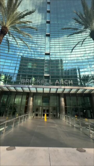 🎉 Successful corporate event at @hotelakabrickell !
We had the honor of providing full technical support for ExpoAR, delivering our professional solutions to elevate every moment of the event.
Our team handled:
✅ Comprehensive technical setup
✅ Sound and lighting installation and calibration
✅ On-site technical support throughout the event
✅ Live content operation
✅ Technical coordination to ensure a flawless execution
Thank you, @expo.ar , for trusting us to bring this experience to life. We look forward to creating more memorable events together! 🚀✨
#CorporateEvent #EventProduction #EventTechnology #MiamiEvents #HotelAKA #ExpoAR #LEDscreen #AVTech #EventSupport #eventtech